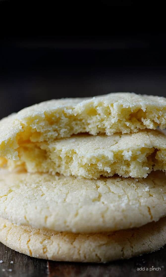Soft & Chewy Sugar Cookies: Quick, Delicious, No Chill Dough